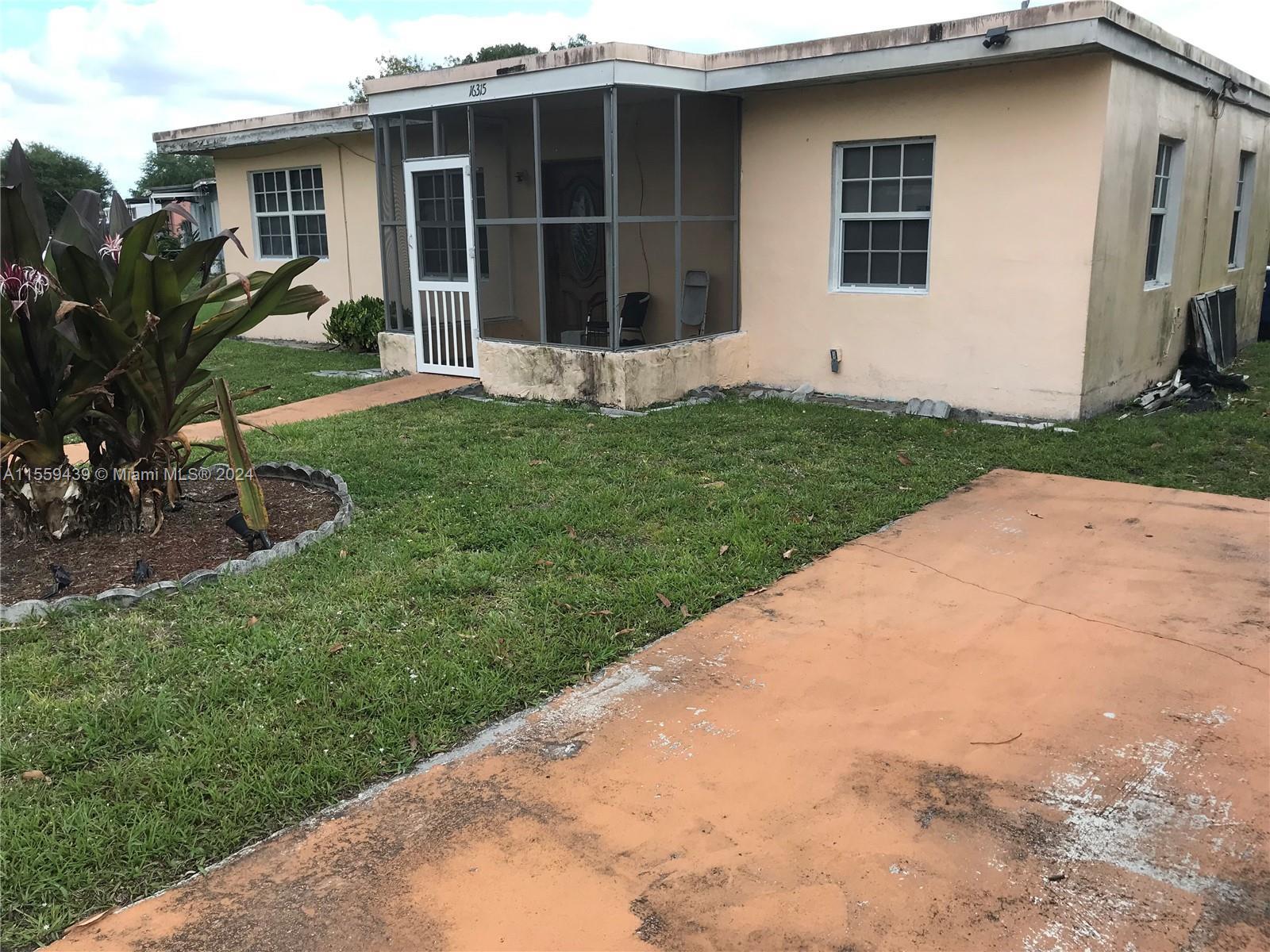 Photo of 16315 NW 23rd Ct in Miami Gardens, FL