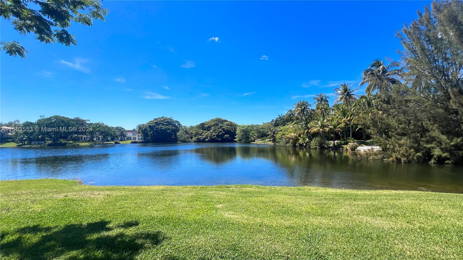 Photo of 10600 Lakeside Dr in Coral Gables, FL