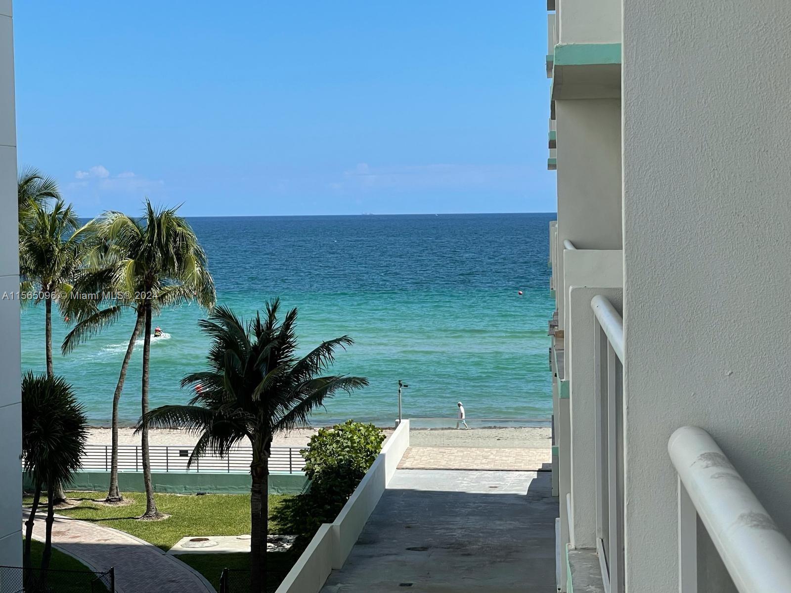 Photo of 3725 S Ocean Dr #411 in Hollywood, FL