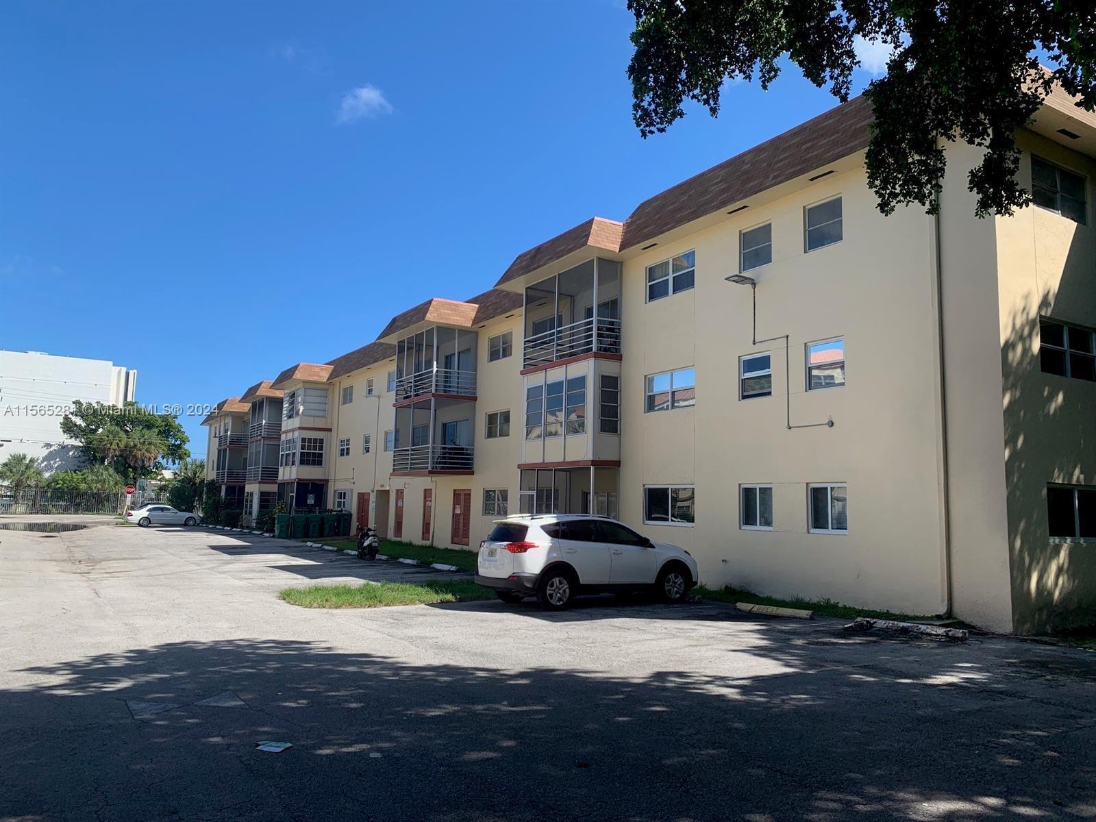 Photo of 4045 NW 16th St #107 in Lauderhill, FL