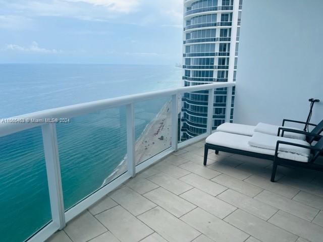 Photo of 18201 SE Collins Ave #5009 in Sunny Isles Beach, FL