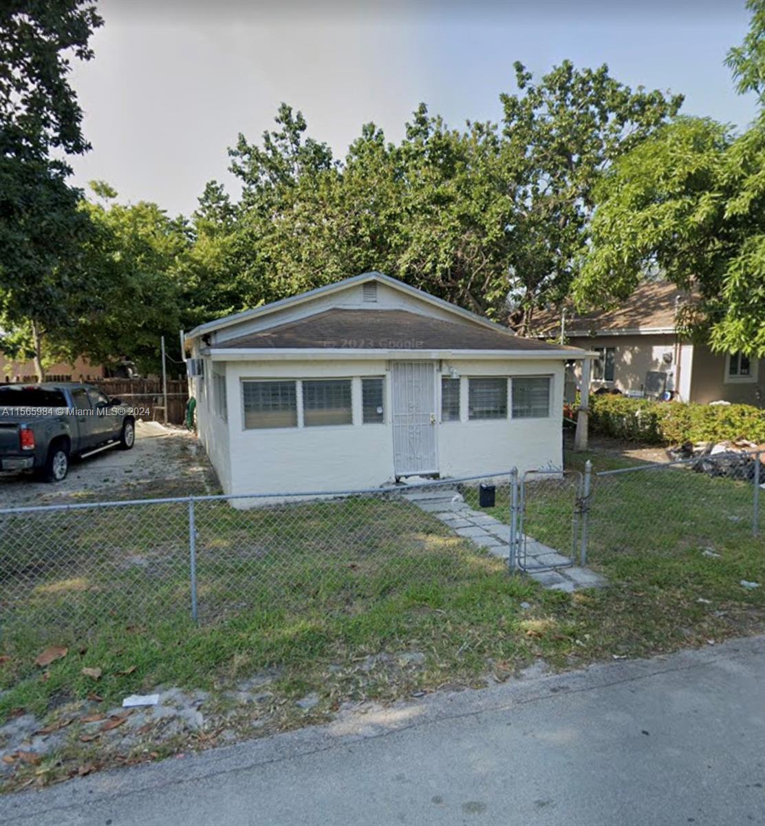 Photo of 8016 NW 9th Ave in Miami, FL