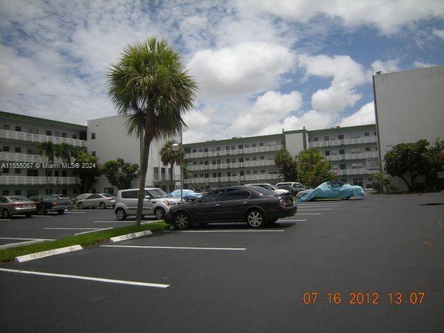 Photo of 4050 NW 42nd Ave #219 in Lauderdale Lakes, FL