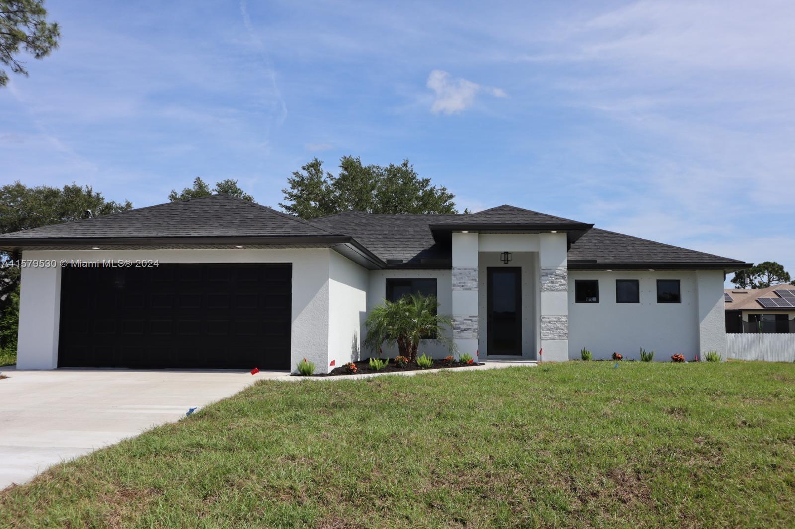 Photo of 2908 14th St Sw in Lehigh Acres, FL