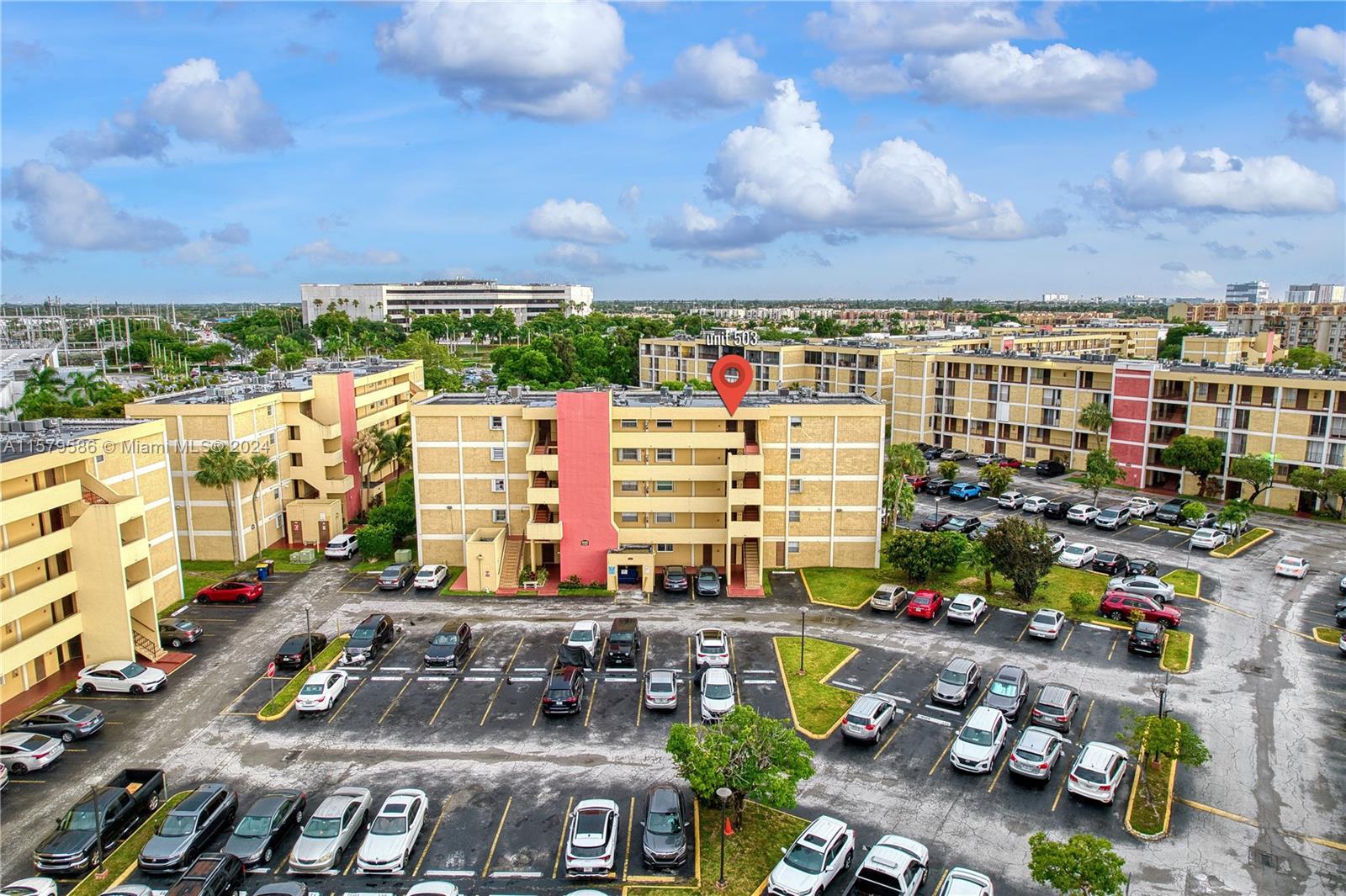 Photo of 9190 Fontainebleau Blvd #503 in Miami, FL