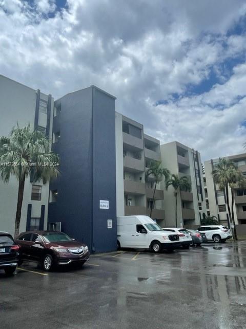 Photo of 10090 NW 80th Ct #1444 in Hialeah Gardens, FL