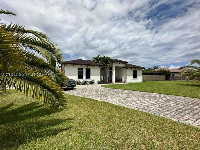 Photo of 27560 SW 172nd Ave in Homestead, FL
