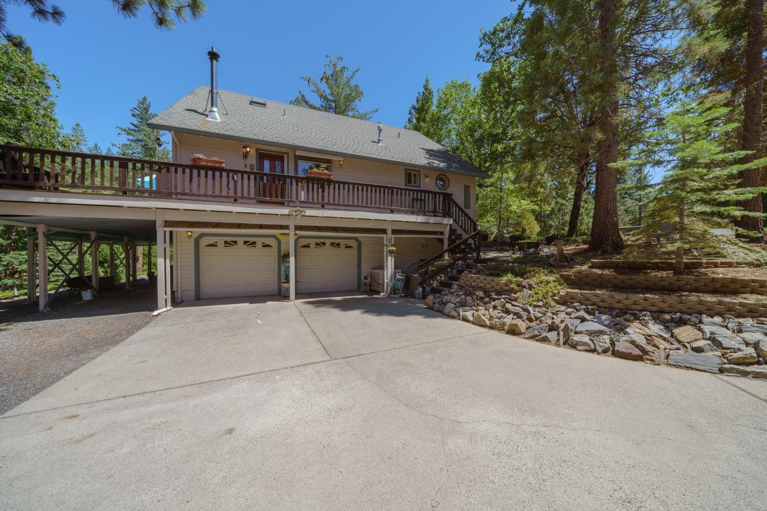 Photo of 2428 Grenoble Dr in Arnold, CA
