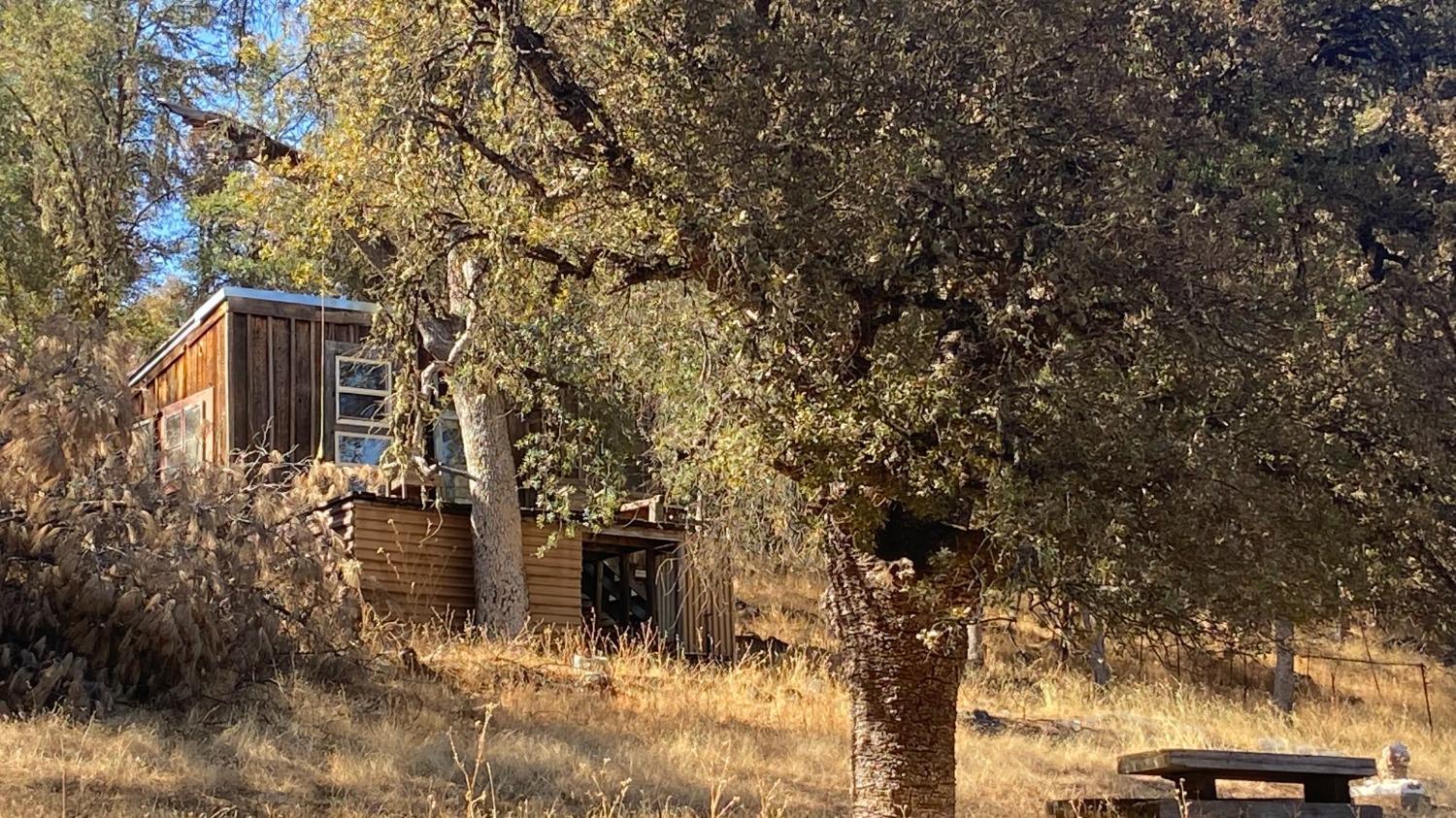 Photo of 11212 S Rodesino in Mountain Ranch, CA