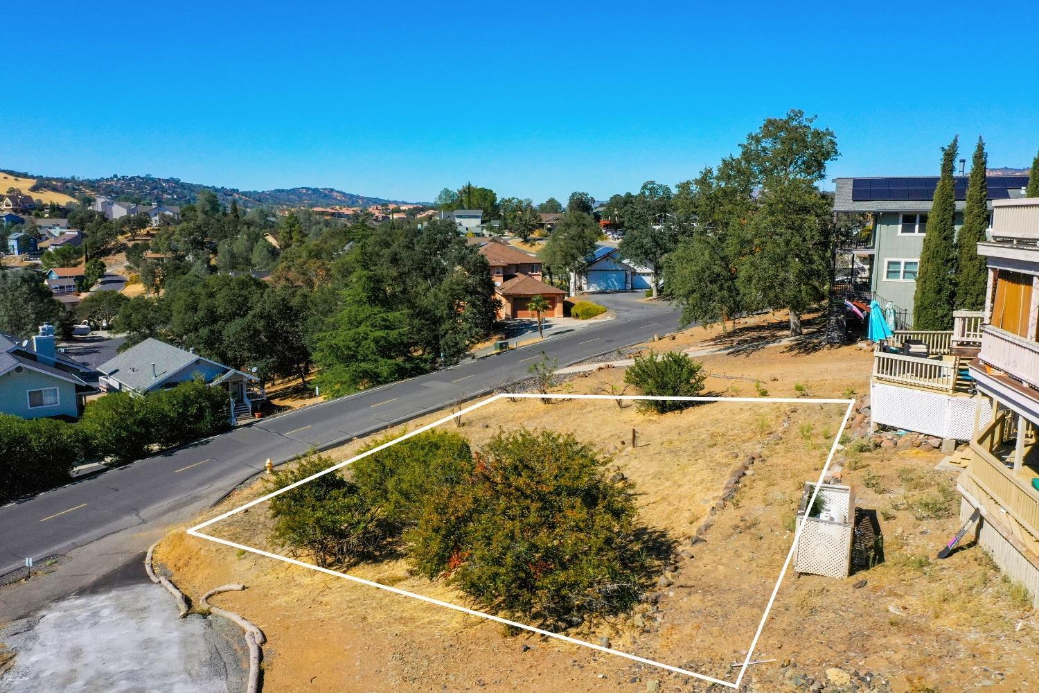 Photo of 573 Dolores Wy in Copperopolis, CA