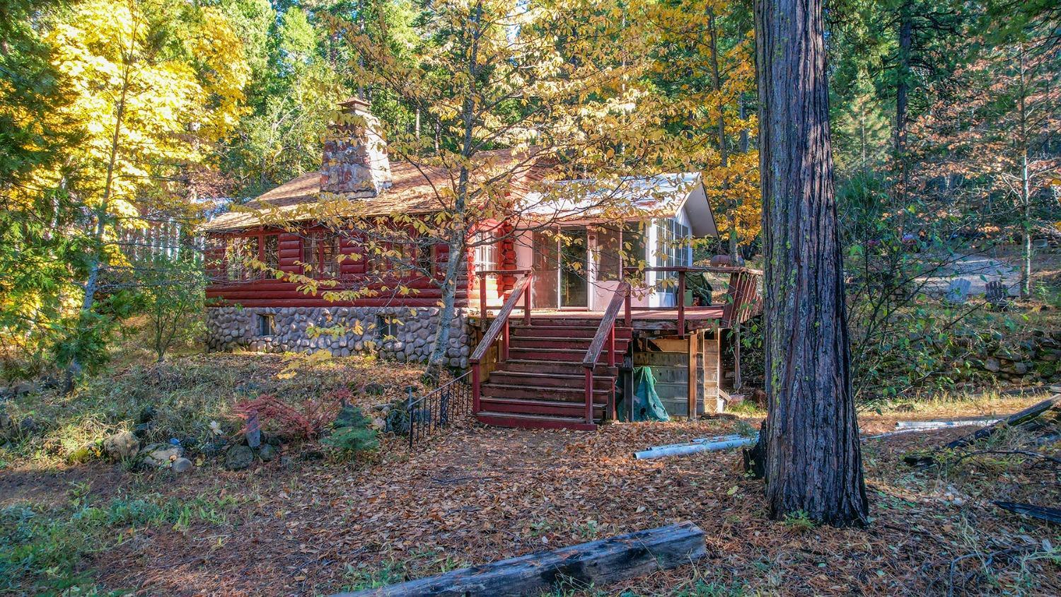 Photo of 1309 Dogwood Rd in Arnold, CA