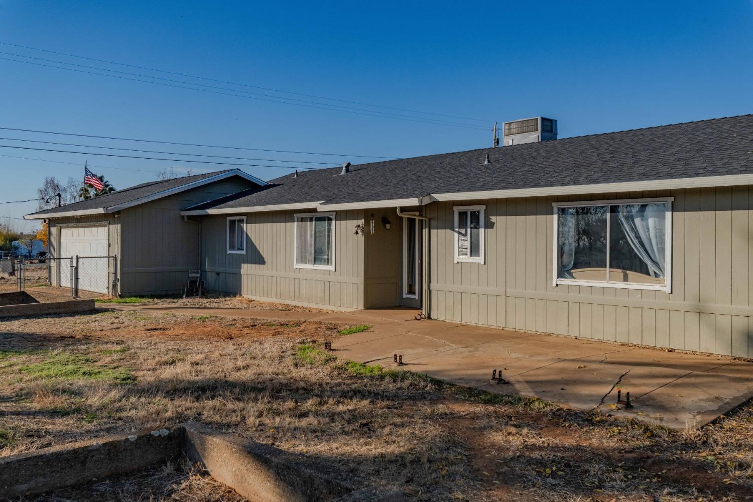 Photo of 4165 Hartvickson Ln in Valley Springs, CA
