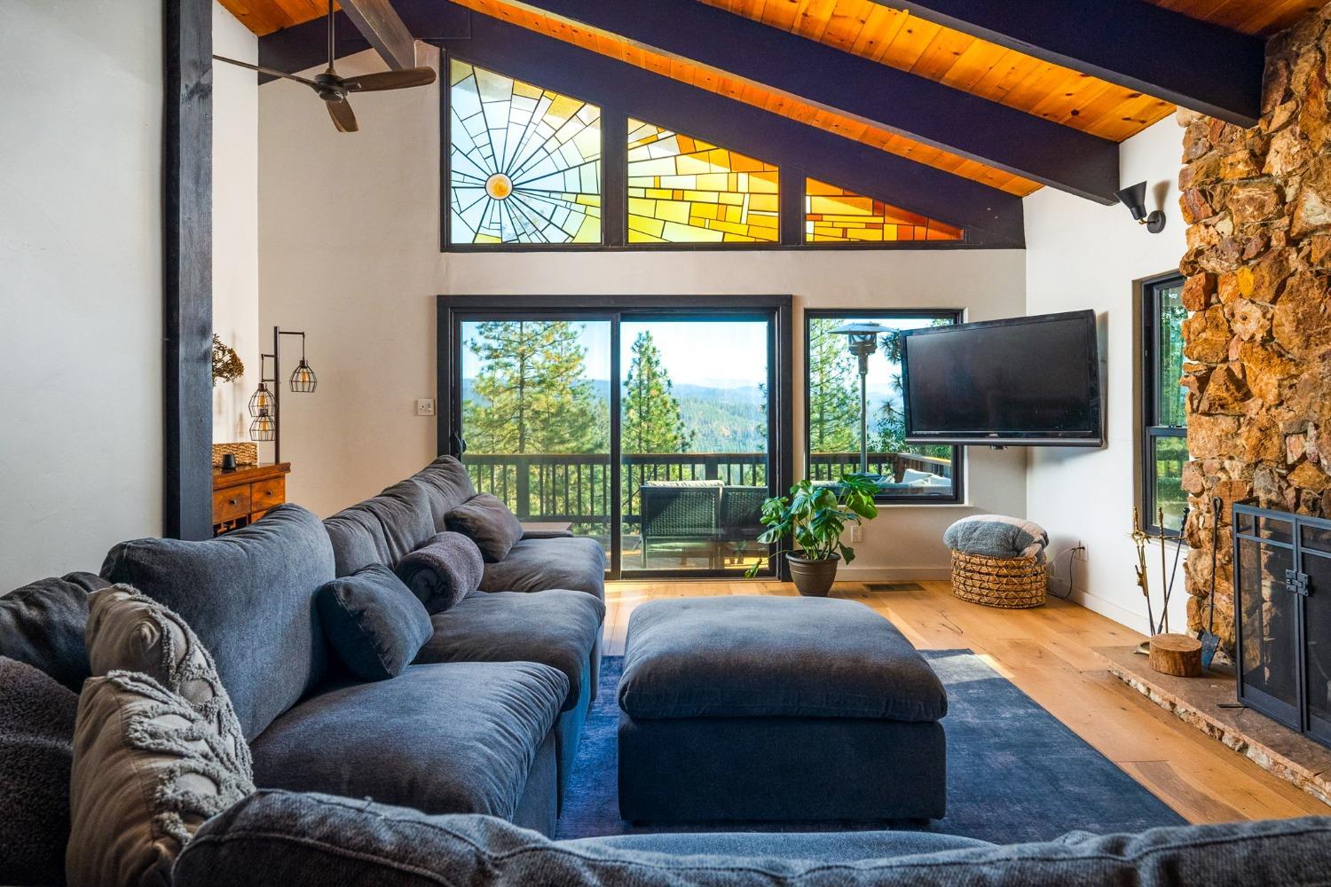Photo of 3553 Diablo View Ct in Arnold, CA