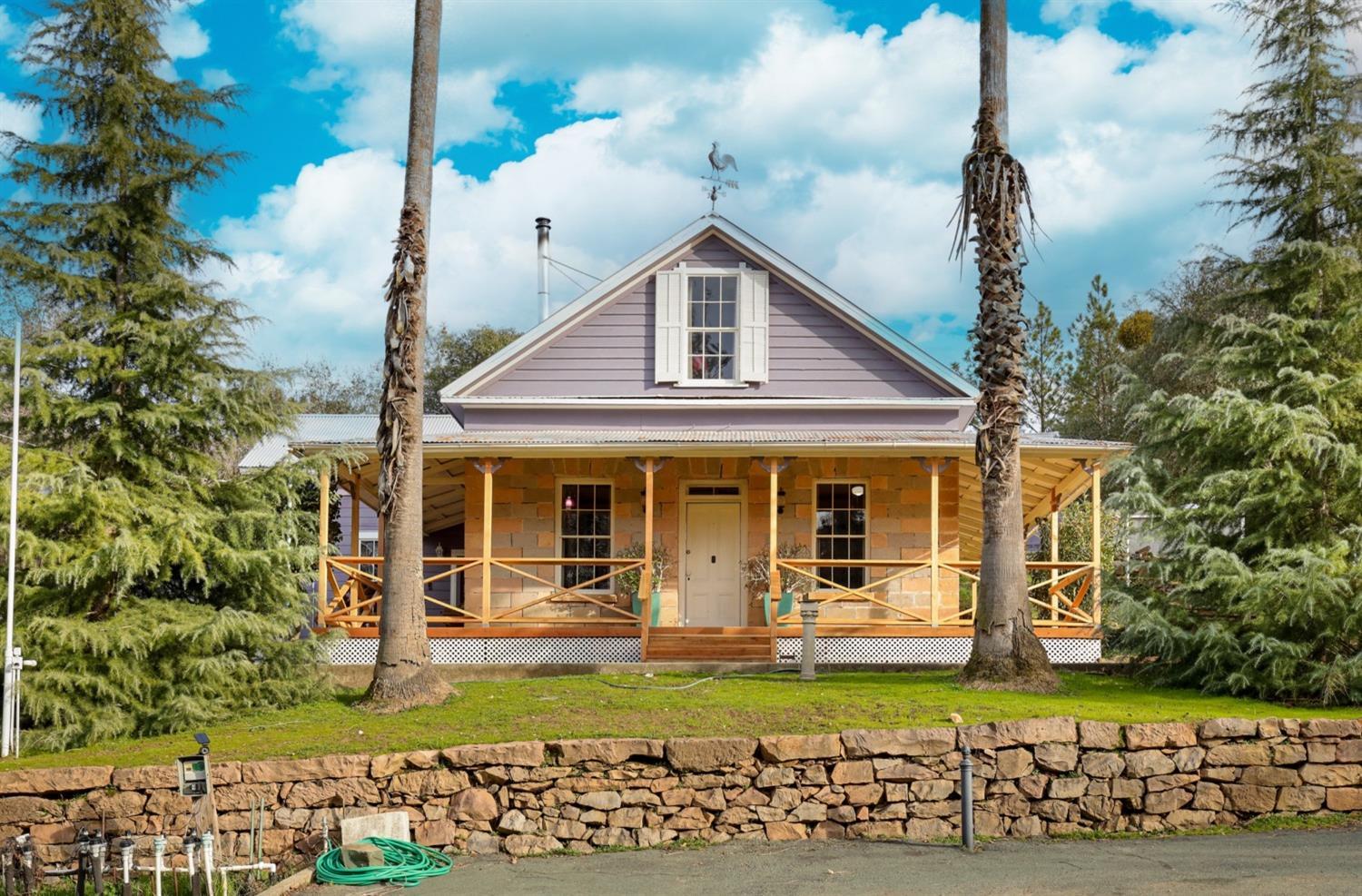 Photo of 8144 Main St in Mokelumne Hill, CA