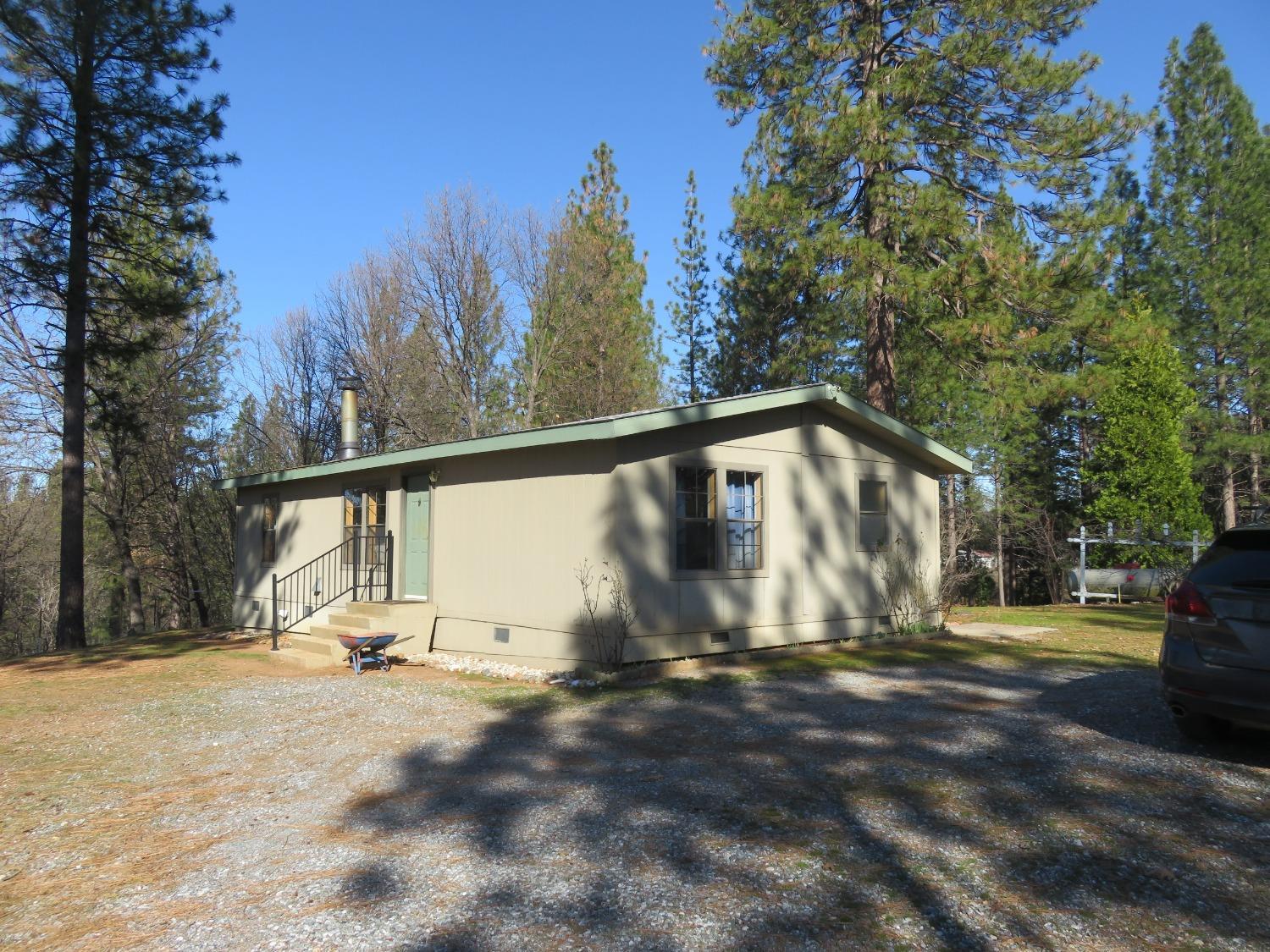 Photo of 780 Wolvarine Mine Rd in Glencoe, CA