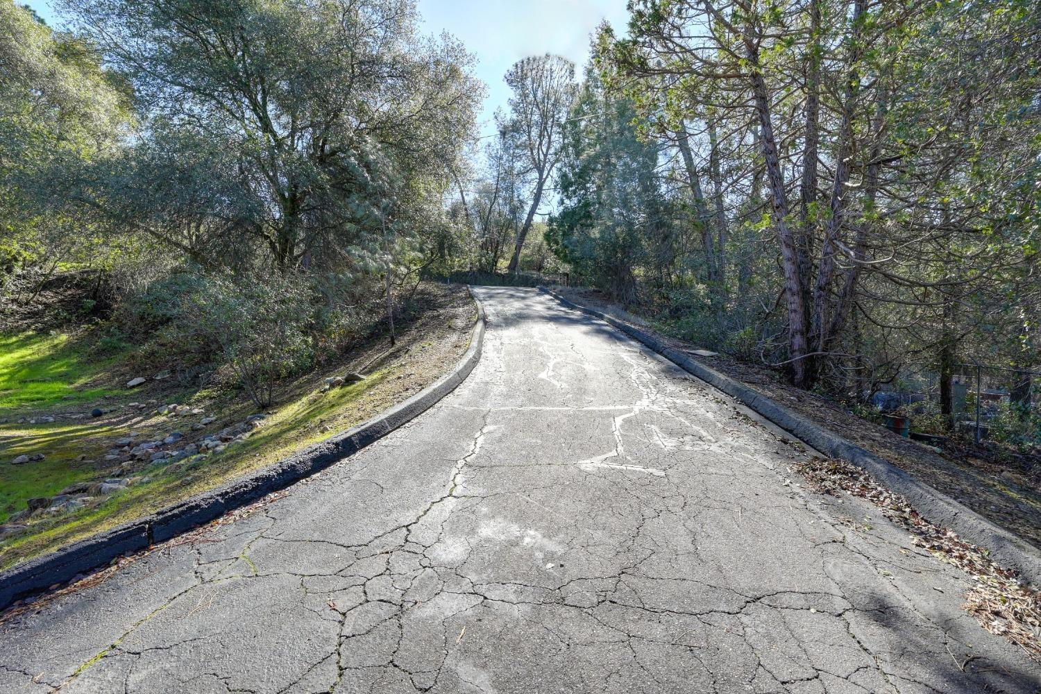 Photo of 9285 Hwy 26 in Mokelumne Hill, CA