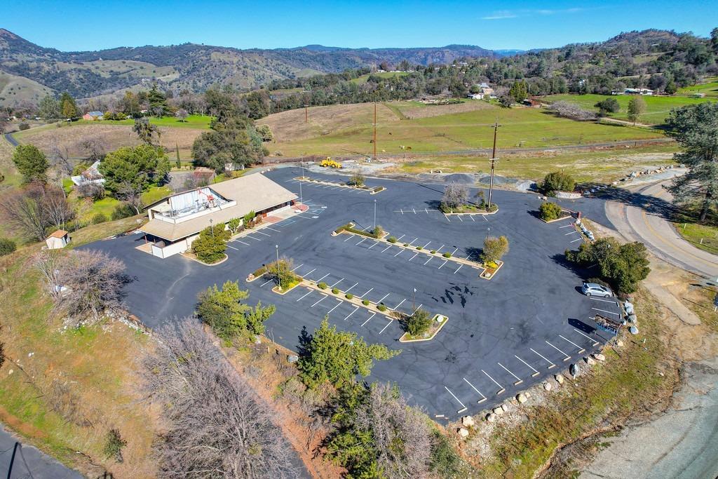 Photo of 9036 Center St in Mokelumne Hill, CA