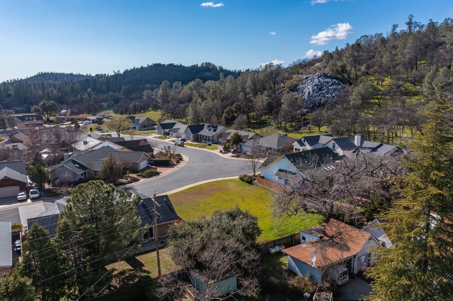 Photo of 0 Oak Tree Cir in Murphys, CA