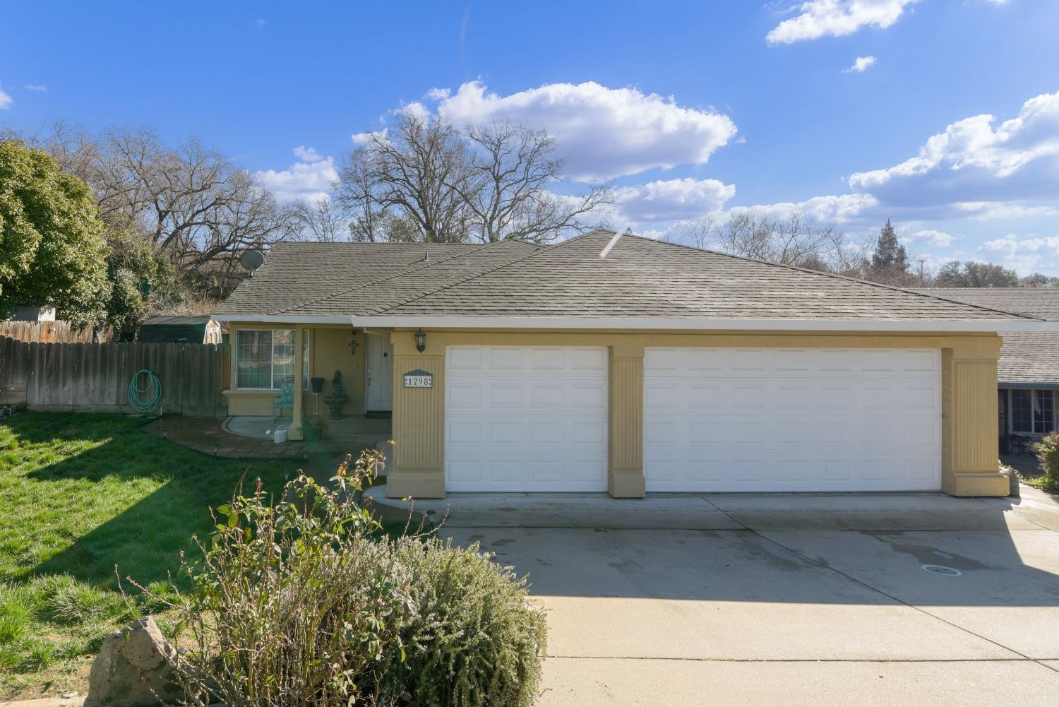 Photo of 1298 Forest Hill Dr in San Andreas, CA
