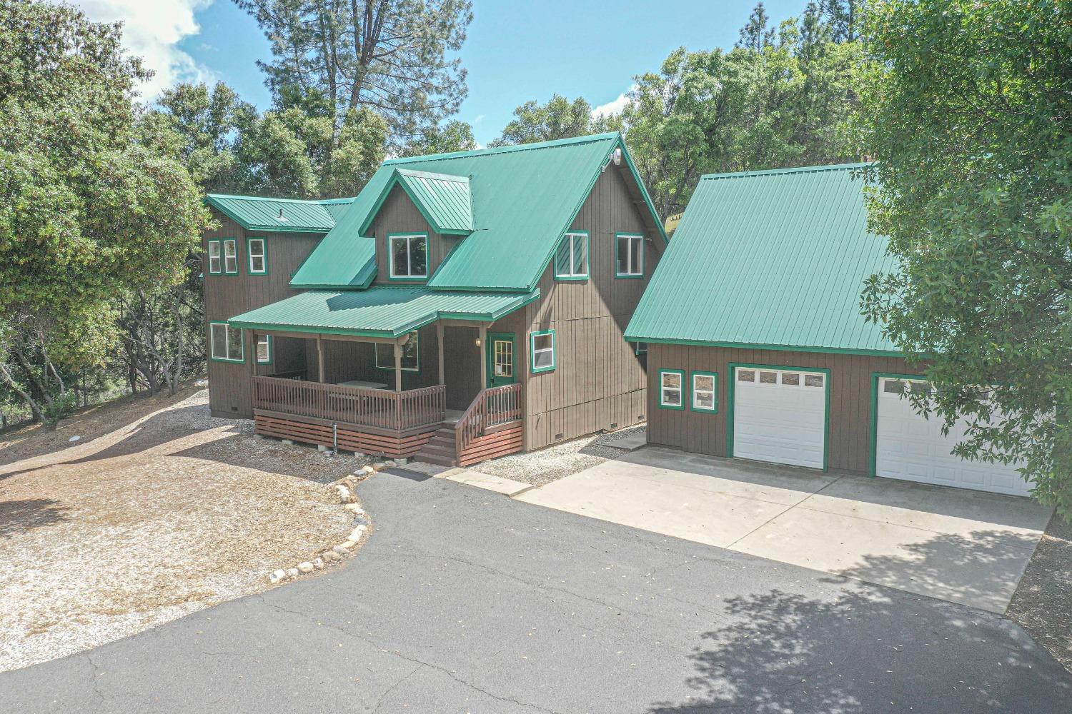 Photo of 5833 Parrotts Fry Rd, in Vallecito, CA