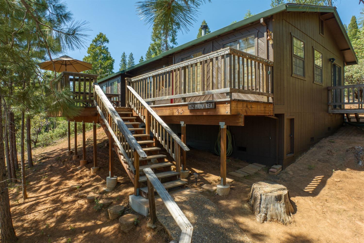 Photo of 852 Mauna Kea Dr in Arnold, CA