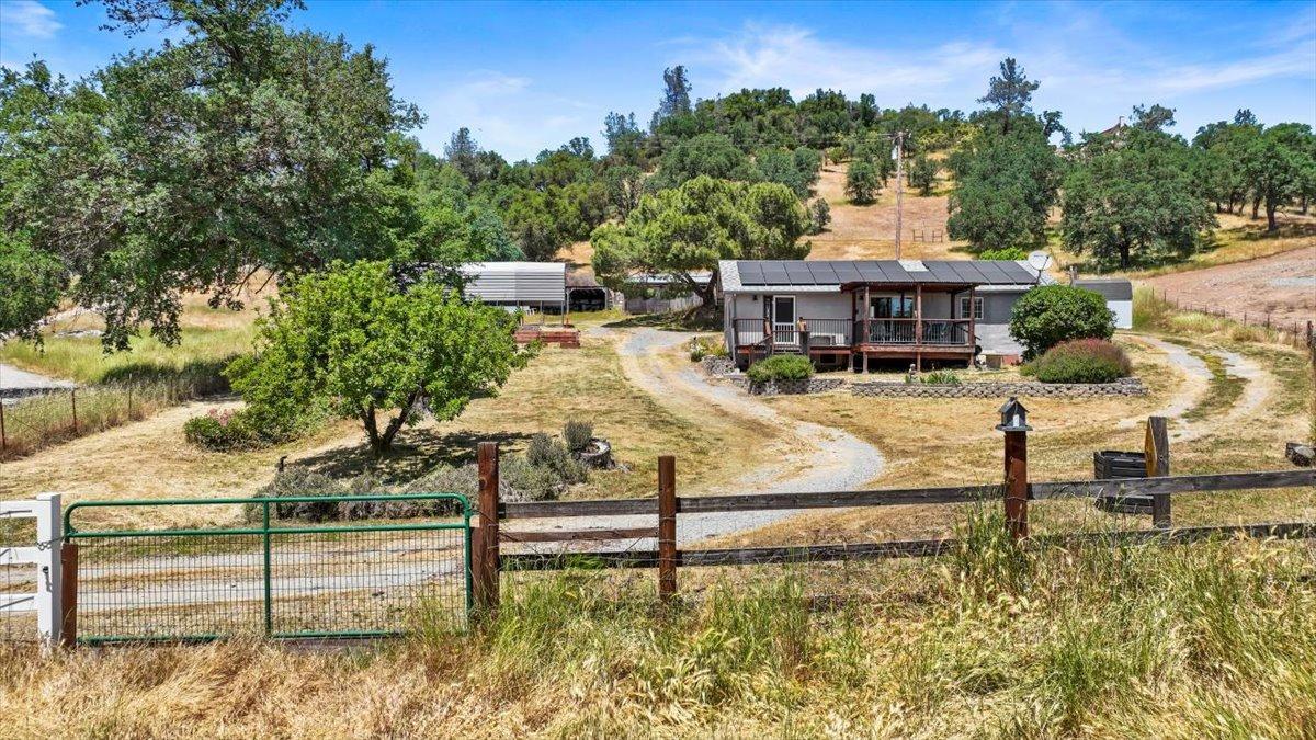 Photo of 3432 Hwy 49 in Mokelumne Hill, CA
