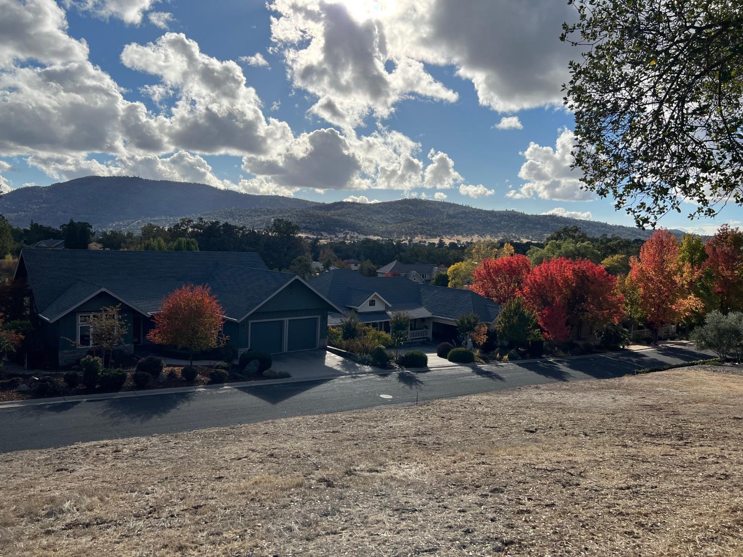 Photo of 559 Springhouse Rd in Angels Camp, CA