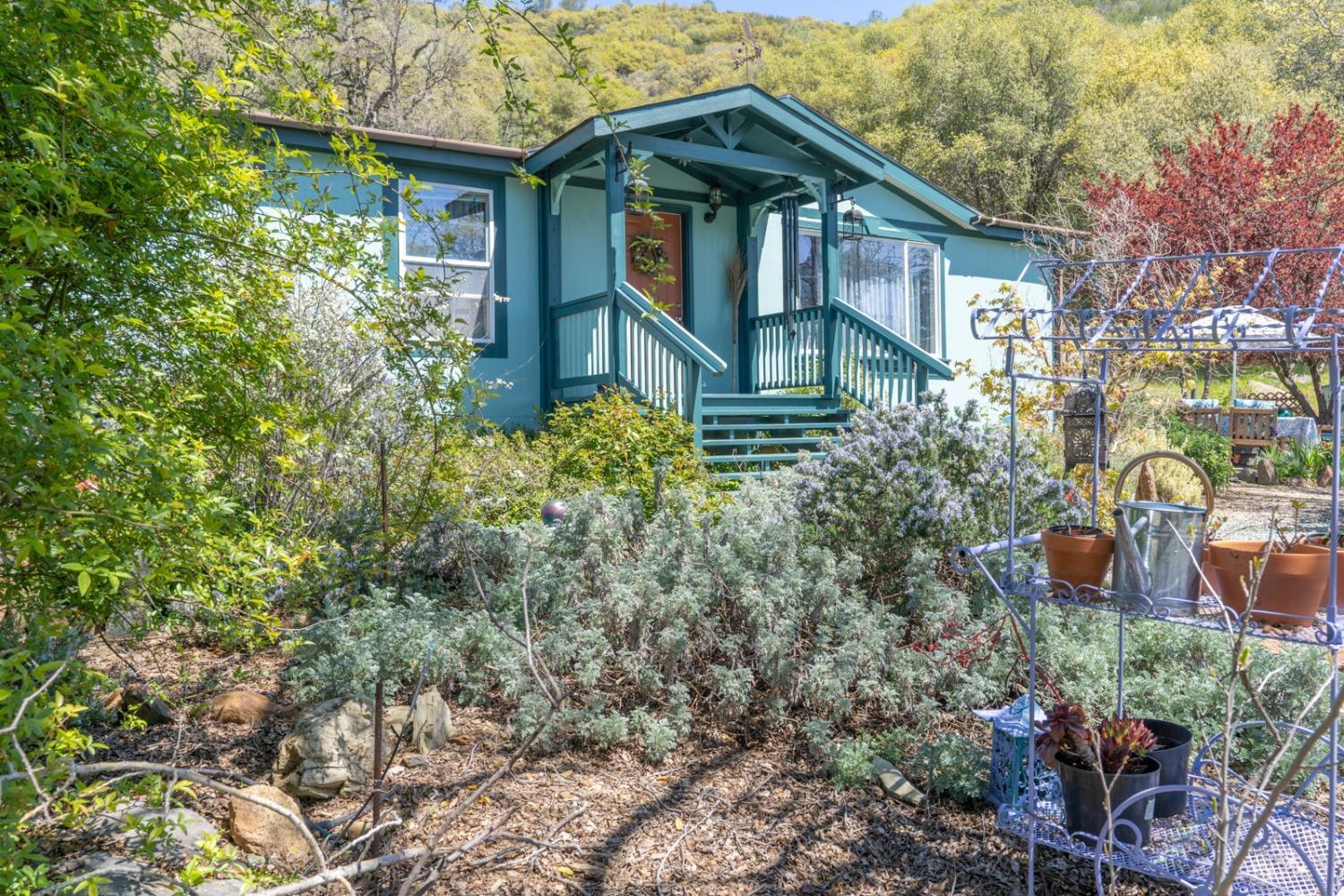 Photo of 2735 Paint Rd in Angels Camp, CA