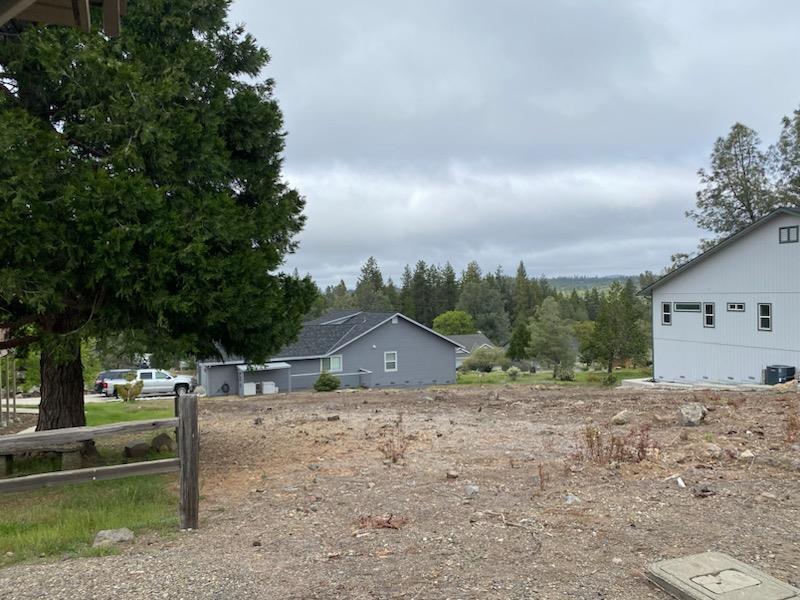 Photo of 328 Forest Meadows Dr in Murphys, CA
