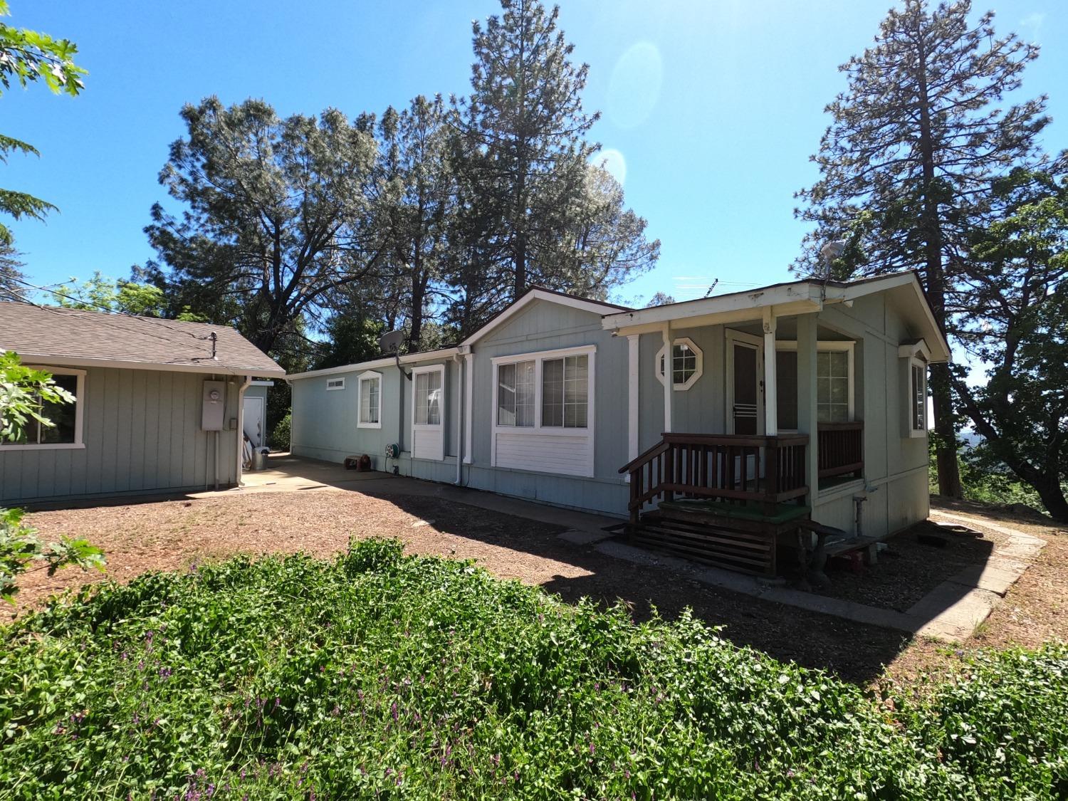 Photo of 3344 Skunk Ranch Rd in Murphys, CA