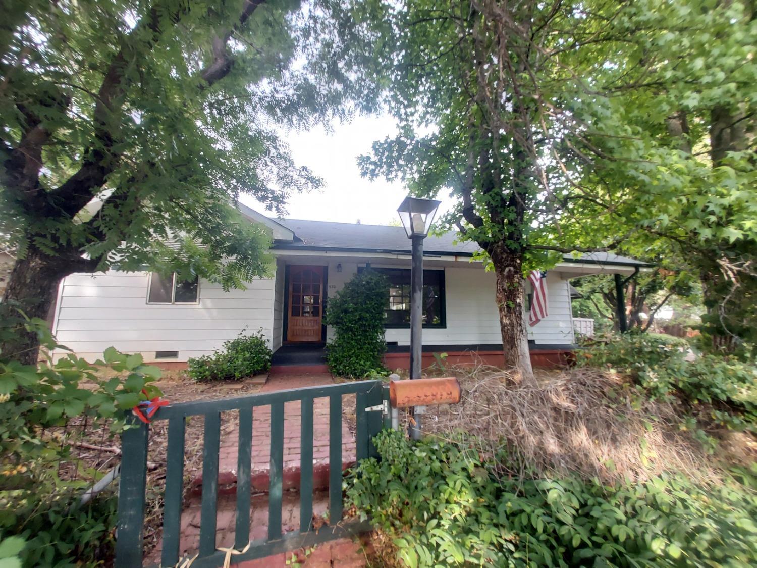 Photo of 570 Williams St in Murphys, CA