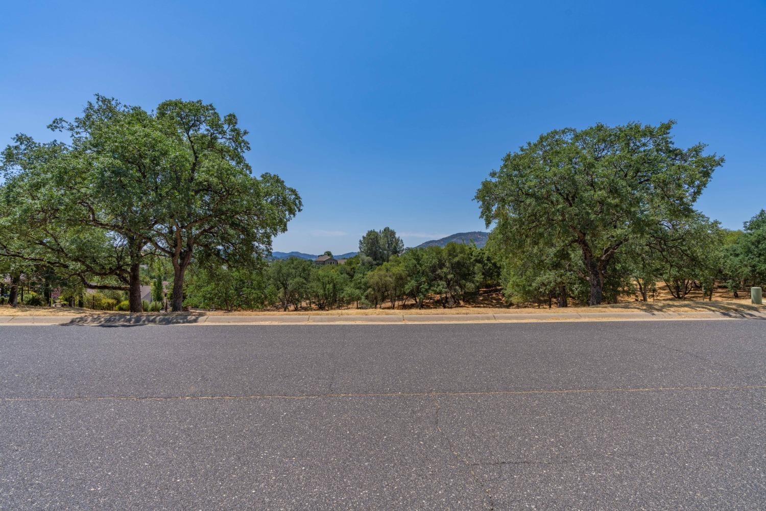 Photo of 700 Live Oak Dr in Angels Camp, CA