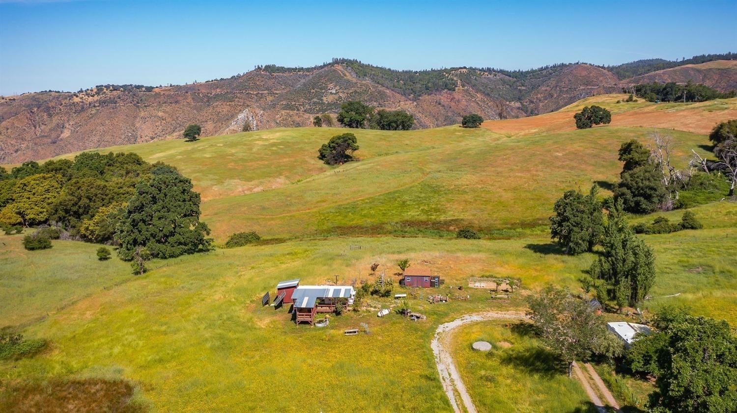 Photo of 13641 Hwy 26 in Mokelumne Hill, CA