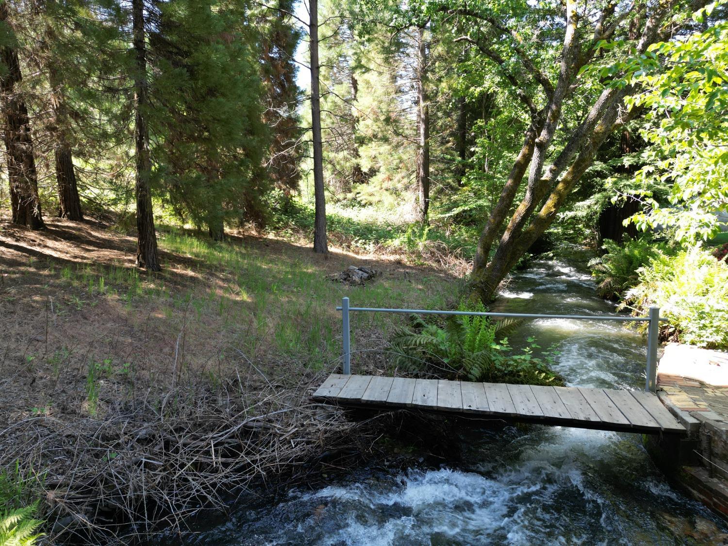 Photo of 0 Crestview in Murphys, CA