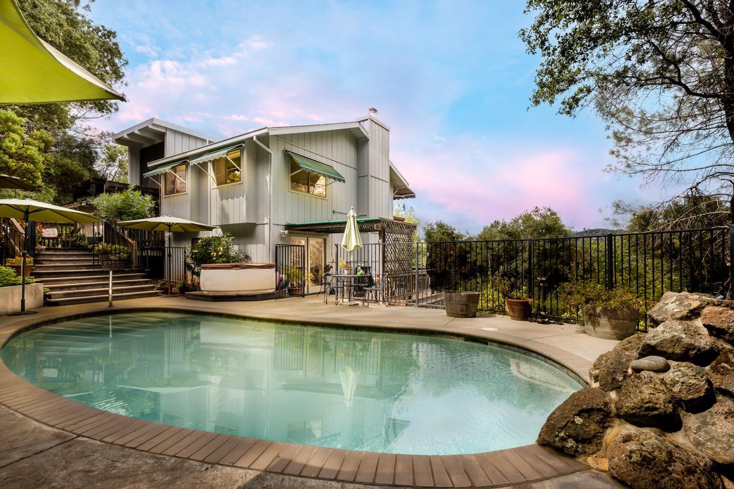 Photo of 23320 Porcina Wy in Columbia, CA