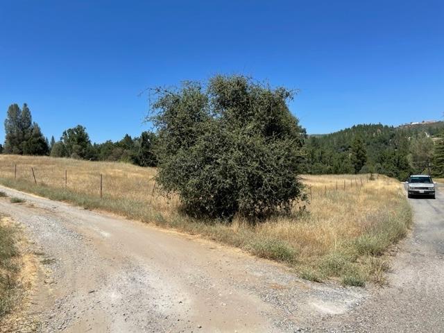 Photo of 7528 Colton Flat Rd in Mountain Ranch, CA