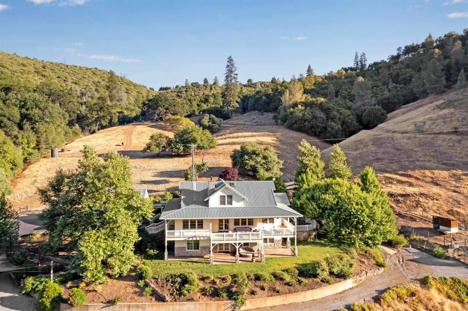 Photo of 3000 Sheep Ranch Rd in Murphys, CA