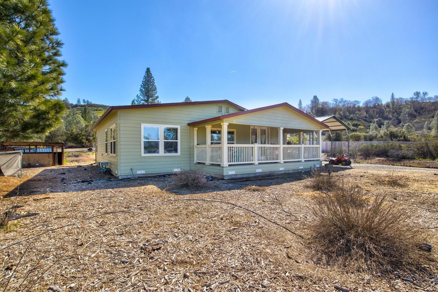 Photo of 120 White Rock Rd in Mountain Ranch, CA