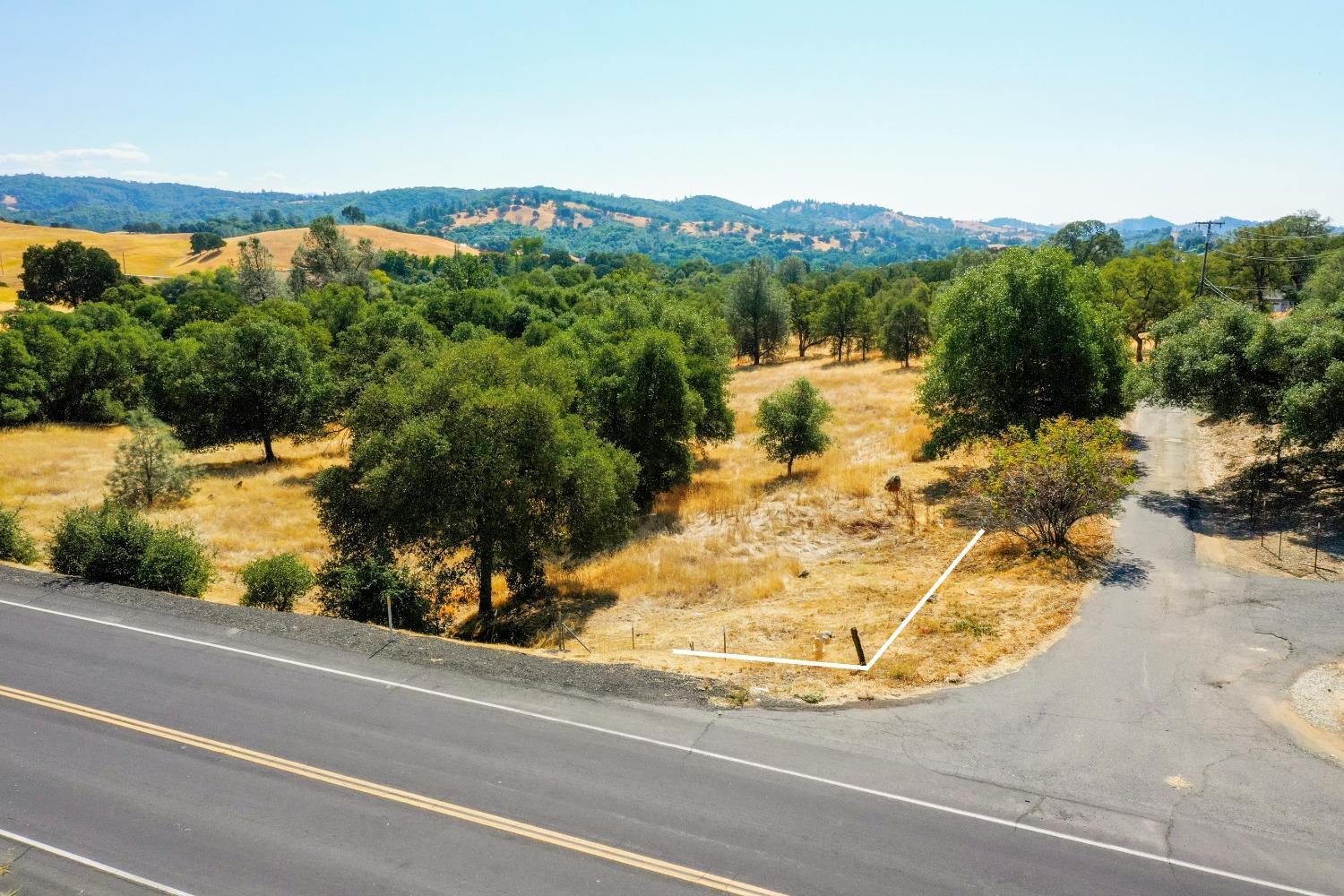 Photo of 668 Murphys Grade Rd in Angels Camp, CA