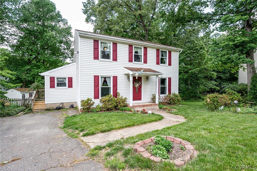 ENDLESS OPPORTUNITY TO MAKE THIS HOUSE YOUR HOME! This CHARMING 4 BDRM 2.5 BA home in Deep Run Manor