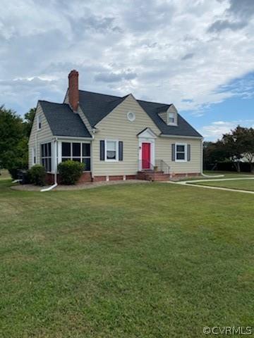 Home renovated 8 years ago, 3 bedroom 2 full bath Cape Cod with beautifully restored hardwood floors