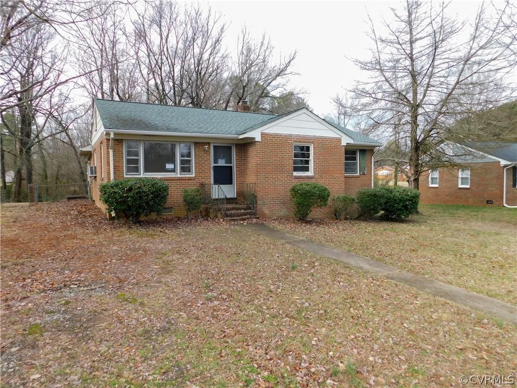 Welcome to 3924 Bridgeton Road! This brick rancher offers 3 bedrooms, 1.5 baths, wood flooring, larg