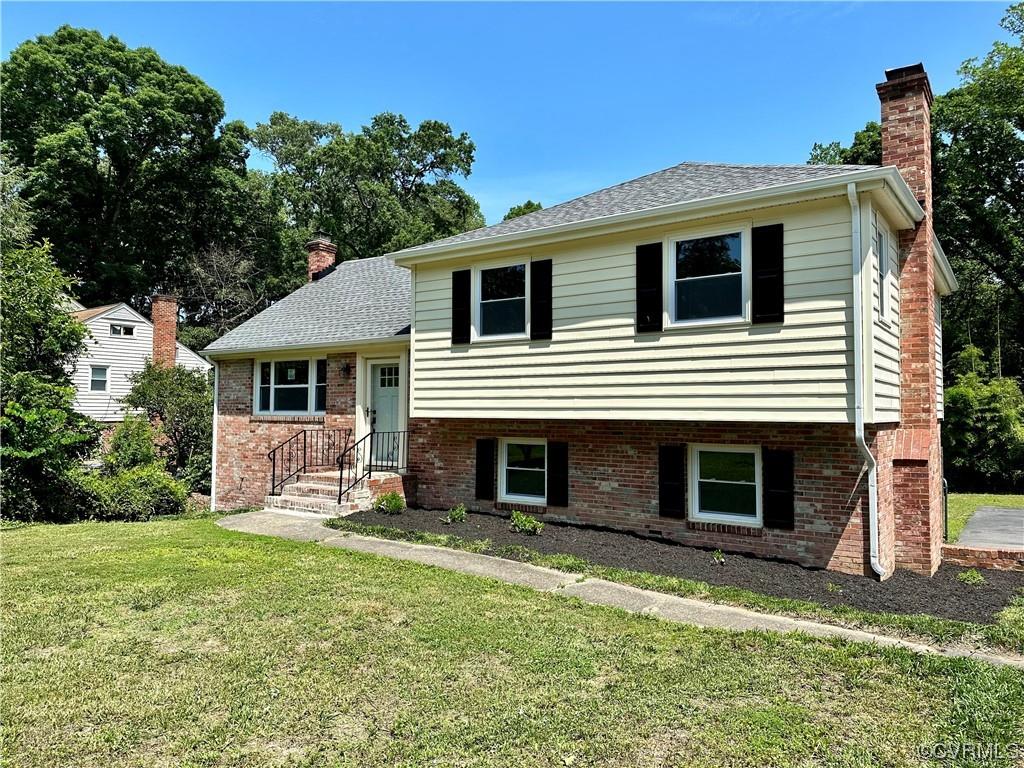 All NEW! Fully renovated quad level in a great location, just off Chippenham and Powhite Pkwy. James