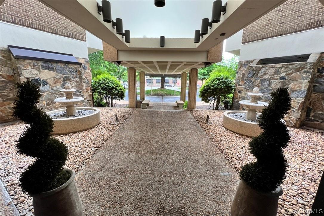 Freshly painted private unit with no direct neighbors at the luxurious Hathaway Towers now available